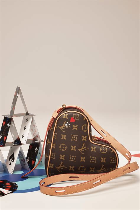 coppia di innamorati con borsa louis vuitton|borse Louis Vuitton.